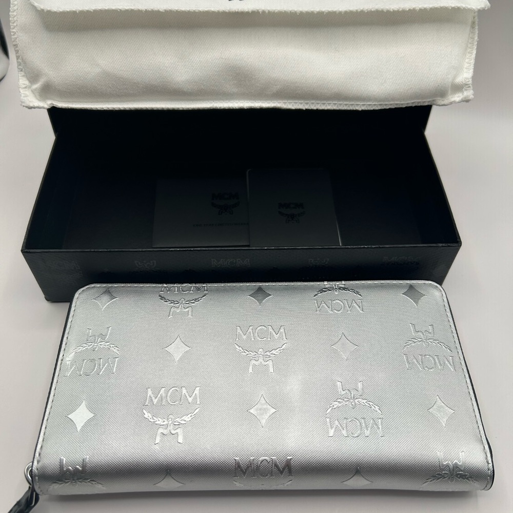 MCM Metallic Silver Logo Wallet - Picture 8 of 8